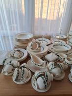 Wedgwood compleet servies, Ophalen of Verzenden, Zo goed als nieuw, Wedgwood, Aardewerk