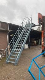 Stalen trap, Ophalen, Zo goed als nieuw, 2 tot 4 meter