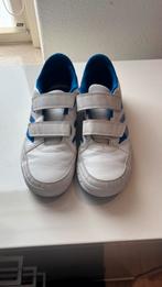 Jongens gymschoenen Adidas maat 36, Ophalen, Zo goed als nieuw, Jongen, Sportschoenen