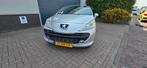 Peugeot 207 CC 1.6 16V CC 88KW 2007 Grijs, Auto's, Peugeot, Voorwielaandrijving, 65 €/maand, Zwart, 4 cilinders