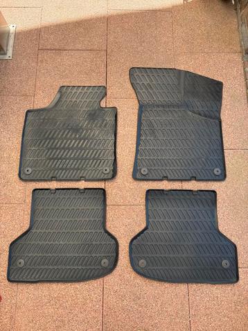 Rubber mattenset origineel audi A3(2003-2012) beschikbaar voor biedingen