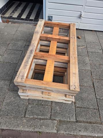 GRATIS brandhout - 4 pallets - wegwerppallet GRATIS beschikbaar voor biedingen