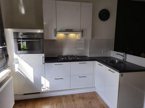 Complete Hoekkeuken Incl. Apparatuur + GEDEMONTEERD, Huis en Inrichting, Keuken | Complete keukens, Hoekkeuken, Wit, Hout, Ophalen of Verzenden