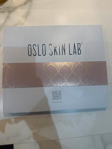 Oslo Skin Lab - 28 Stick Packs beschikbaar voor biedingen