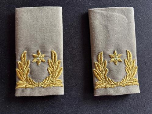 Set passanten  brigade-generaal, Verzamelen, Militaria | Algemeen, Landmacht, Kleding of Schoenen, Nederland, Verzenden
