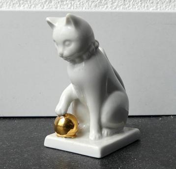 Franklin Mint Curio Cabinet Cats 1986 Blanc de Chine beeldje beschikbaar voor biedingen