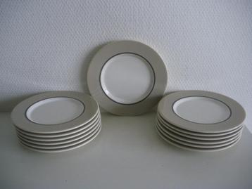 Hema Tsaar servies beschikbaar voor biedingen