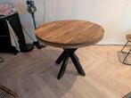Eettafel met stalen onderframe., Huis en Inrichting, Tafels | Eettafels, Ophalen, Rond, Zo goed als nieuw, 100 tot 150 cm
