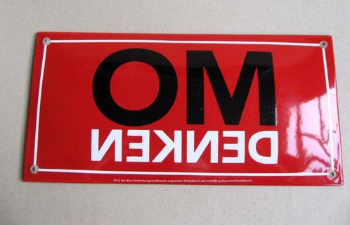 Omdenken, gebold emaille bord, Antiek en Kunst, Antiek | Emaille, Ophalen of Verzenden