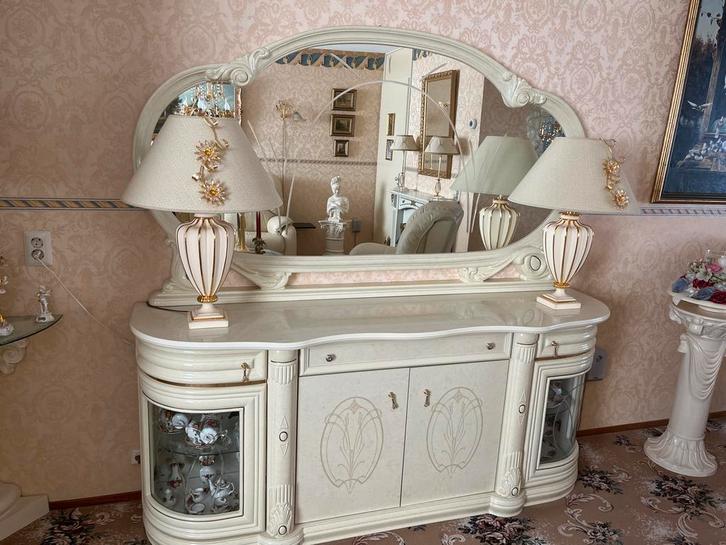 Beige Dressoir met Spiegel & Lampen, Huis en Inrichting, Kasten | Dressoirs, Gebruikt, 150 tot 200 cm, 50 tot 75 cm, Met lade(s)