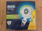 Oral-B PRO 690 Cross Action, Ophalen of Verzenden, Nieuw, Tandenborstel
