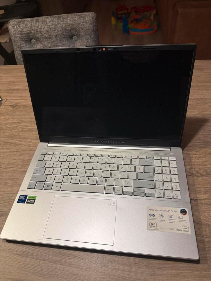 ASUS Vivobook Pro 15 OLED - Krachtige Laptop, Computers en Software, Windows Laptops, Zo goed als nieuw, 15 inch, SSD, 2 tot 3 Ghz