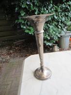 Nederlands zilveren rozen vaas, hoogte 17 cm, Antiek en Kunst, Antiek | Goud en Zilver, Ophalen of Verzenden, Zilver