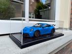1:18 Porsche 911 992 GT3 Shark Blue Minichamps Dealer Model, Hobby en Vrije tijd, Modelauto's | 1:18, Minichamps, Auto, Nieuw