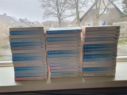 agatha christie-48 stuks-zo goed als nieuw-losse verkoop, Boeken, Detectives, Zo goed als nieuw, Ophalen of Verzenden