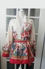 🌹Leuk jasje met of zonder ceintuur te dragen! oksel 48cm🌹, Ophalen of Verzenden, Zo goed als nieuw, Maat 38/40 (M)