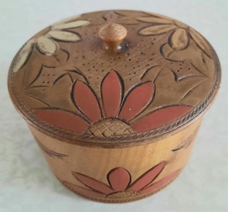 Amsterdamse school dekseldoos (batik stijl), Antiek en Kunst, Antiek | Woonaccessoires, Ophalen of Verzenden