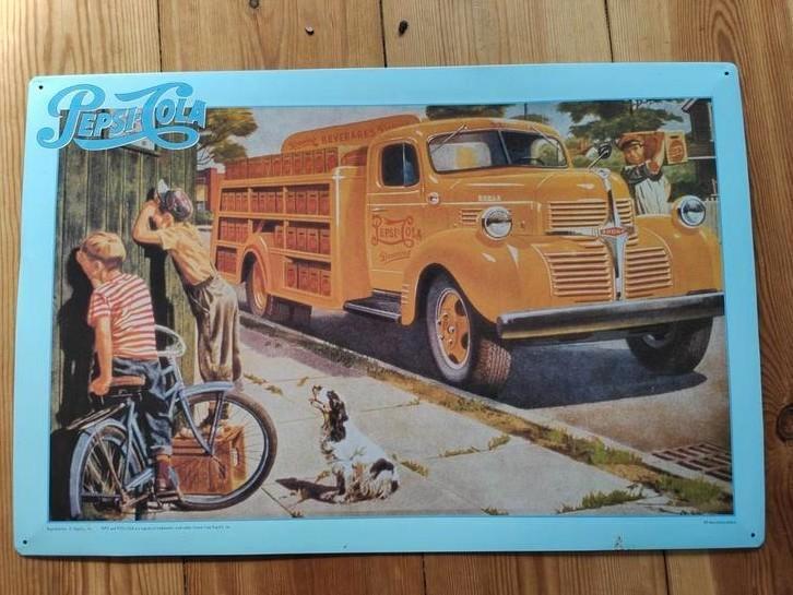Vintage Pepsi Cola Reclamebord metaal, Antiek en Kunst, Antiek | Emaille, Ophalen of Verzenden