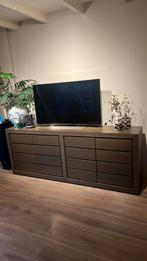 Mooie dressoir kast,  veel opberg ruimte Moet voor 1 dec weg, Huis en Inrichting, Kasten | Dressoirs, Ophalen, Met plank(en), Zo goed als nieuw