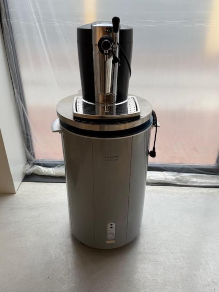 Solitaire Cooltender  ronde koelkast en krups tap, Witgoed en Apparatuur, Koelkasten en IJskasten, Zo goed als nieuw, Zonder vriesvak