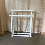 Handdoekenrek - massief Teak - TTM Wonen, Huis en Inrichting, Badkamer | Badtextiel en Accessoires, TTM Wonen, Meubels – (Perzische) Tapijten en Woonaccessoires