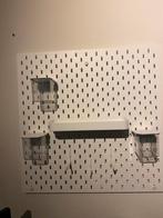 Peg board, Ophalen, Zo goed als nieuw