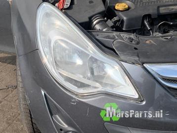 Koplamp rechts van een Opel Corsa beschikbaar voor biedingen