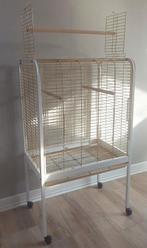 Grote papegaaienkooi / vogelkooi op wielen met open dak, Dieren en Toebehoren, Ophalen, Gebruikt, Metaal, Vogelkooi
