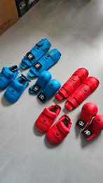 Tokaido karate taekwondo beschermer XS - rood & blauw, Maat XS of kleiner, Ophalen of Verzenden, Zo goed als nieuw, Taekwondo