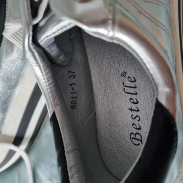 Damesschoenen  beschikbaar voor biedingen