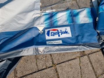 Zgan voortent met vaste luifel.Tel aviv6  Omloopmaat 735-765 beschikbaar voor biedingen