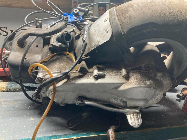 Vespa 2 Takt Blok - 2007, Fietsen en Brommers, Brommeronderdelen | Scooters, Gebruikt, Vespa, Blok, Ophalen of Verzenden