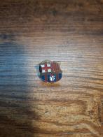 FC Barcelona pin met pareltje, Ophalen of Verzenden, Zo goed als nieuw, Sport