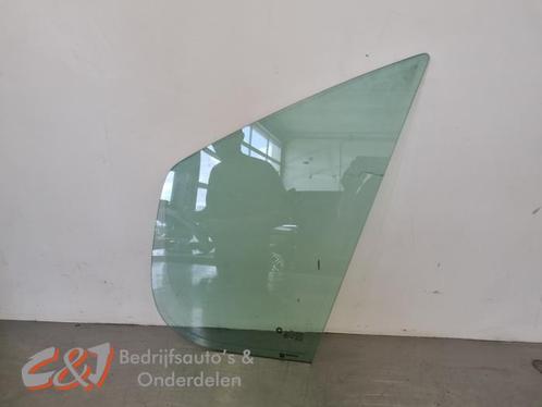 Driehoeks Ruit links-voor van een Renault Trafic, Auto-onderdelen, Ruiten en Toebehoren, Renault, Gebruikt, 3 maanden garantie
