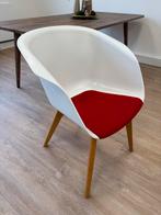 6 Witte design stoelen met rode zitting, Huis en Inrichting, Ophalen, Wit, Zo goed als nieuw, Eén