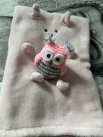 Leuk fleecdekentje met gratis nieuw knuffeltje uil t.w.v., Kinderen en Baby's, Speelgoed | Knuffels en Pluche, Ophalen of Verzenden
