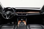 Alfa Romeo Stelvio 2.0 T AWD First Edition Climate, Camera,, Automaat, 4 cilinders, Bedrijf, Vierwielaandrijving