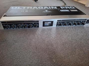 Behringer Ultragain Pro MIC2200 Buizen Preamp beschikbaar voor biedingen