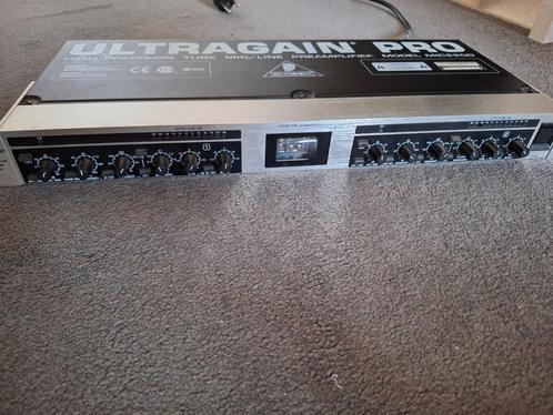 Behringer Ultragain Pro MIC2200 Buizen Preamp, Muziek en Instrumenten, Mengpanelen, Gebruikt, Minder dan 5 kanalen, Microfooningang