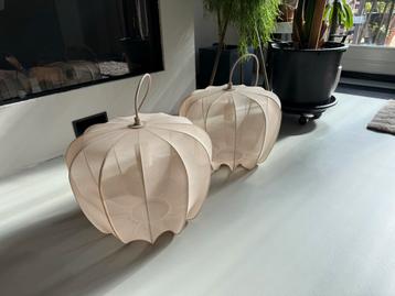 Zandkleurige beige hanglampen esmee light en living beschikbaar voor biedingen