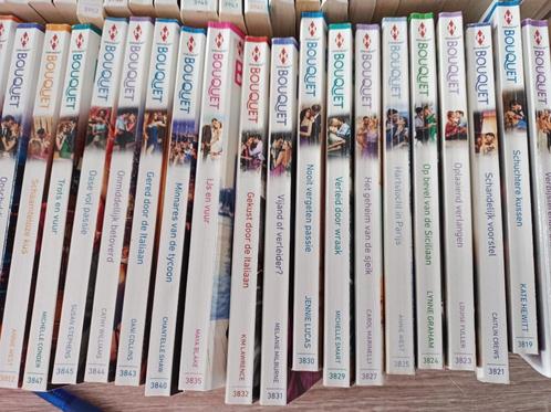 Bouquet reeks te koop, Boeken, Romans, Gelezen, Nederland, Ophalen of Verzenden