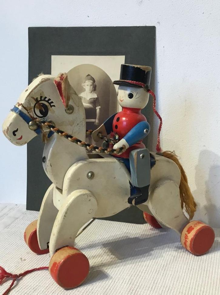 charmant oud houten trekpaardje, Antiek en Kunst, Antiek | Speelgoed, Verzenden