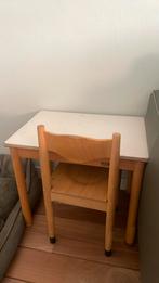 Kindertafel + stoel schilte, Ophalen, Zo goed als nieuw, Tafel(s) en Stoel(en)