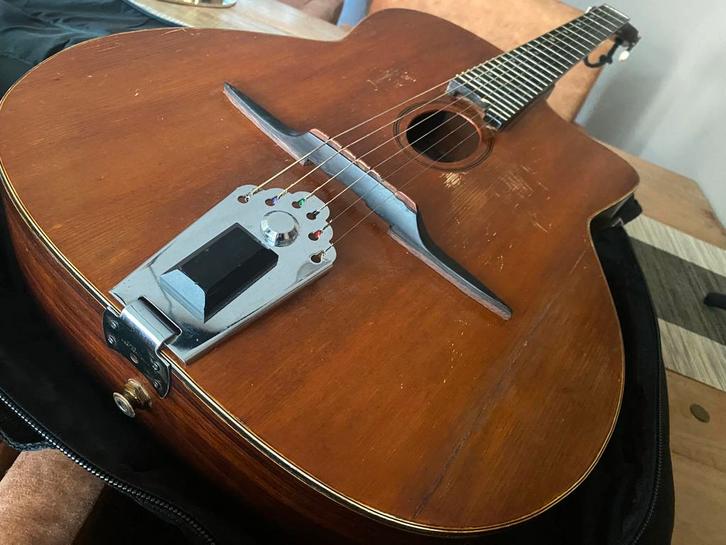 Unieke handgebouwde Sinti Manouche gitaar zeldzaam!, Muziek en Instrumenten, Snaarinstrumenten | Gitaren | Akoestisch, Gebruikt