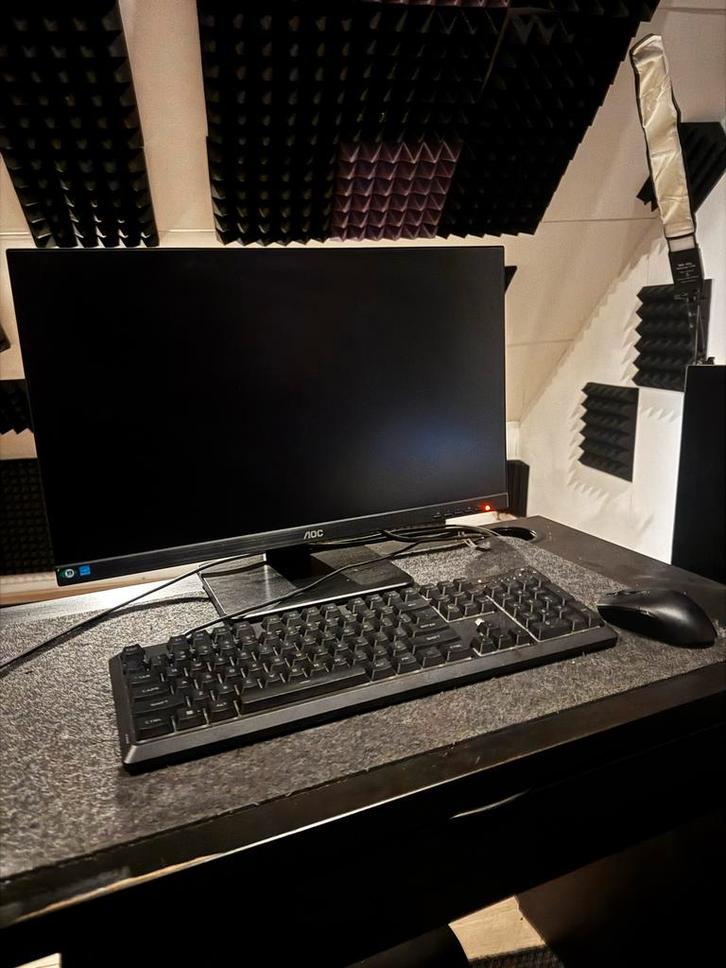 Complete Gaming PC - Ryzen 5 5600G, RX 5700 XT, 32GB RAM, Computers en Software, Desktop Pc's, Gebruikt, 3 tot 4 Ghz, SSD, 32 GB