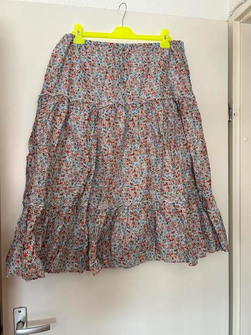 Dames midi rok merk C&A maat 46 zgan, Kleding | Dames, Rokken, Zo goed als nieuw, Maat 46/48 (XL) of groter, Blauw, Onder de knie