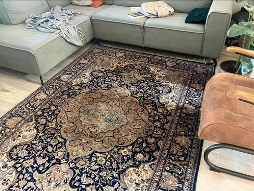 Echt perzisch tapijt. 2.50x1.70, Huis en Inrichting, Stoffering | Tapijten en Kleden, Zo goed als nieuw, 200 cm of meer, Rechthoekig