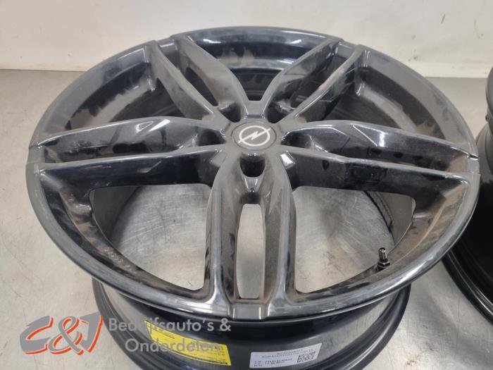 Sportvelgen Set van een Opel Vivaro, Auto-onderdelen, Banden en Velgen, Personenwagen, Gebruikt, 3 maanden garantie, Ophalen of Verzenden