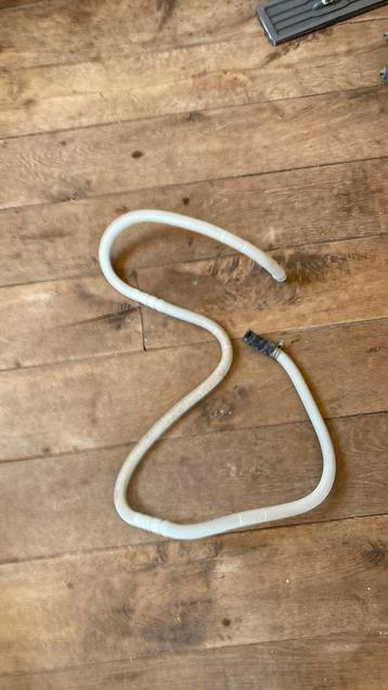 Verleng afvoerslang vaatwasser beschikbaar voor biedingen