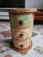 Rond ladekastje. Handgemaakt van gerecycled hout., Huis en Inrichting, Tafels | Salontafels, Minder dan 50 cm, Rond, Minder dan 50 cm